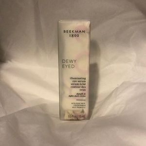 Dewy Eyed illuminating eye serum